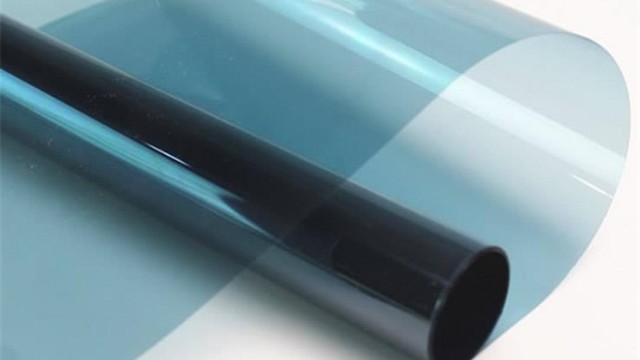玻璃太陽隔熱膜和安全防爆膜的作用分別有哪些？